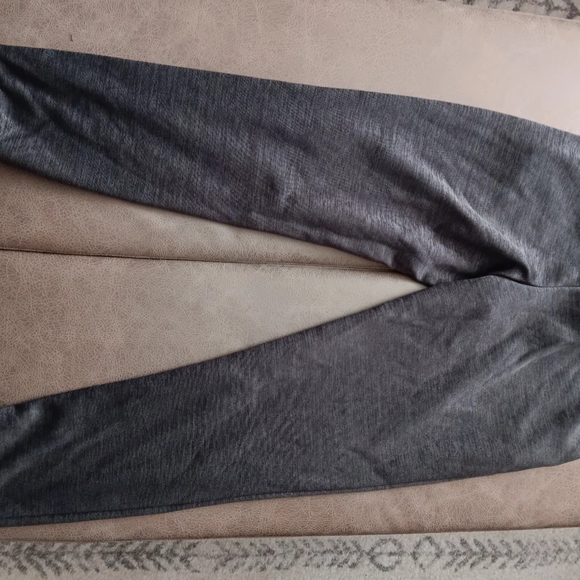 Womens Champion Grey sweatpants size 14/16 - Picture 5 of 9